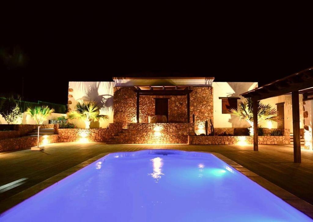Pueblo Canario Aparthotel Los Estancos Exterior photo